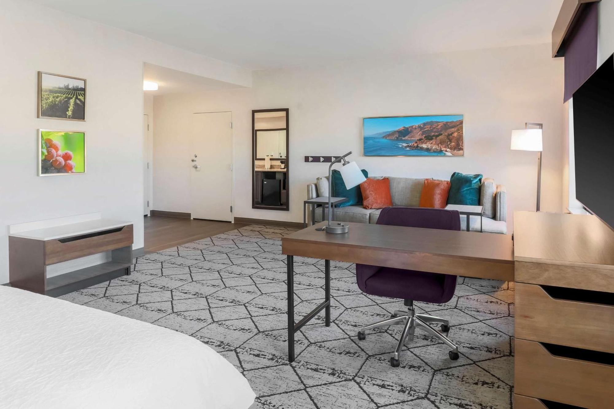 Hampton Inn & Suites Windsor-Sonoma Wine Country Екстер'єр фото
