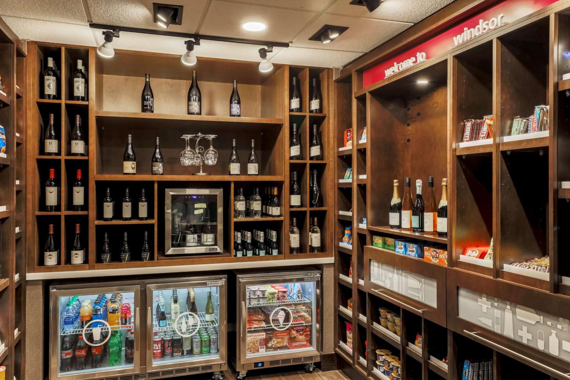 Hampton Inn & Suites Windsor-Sonoma Wine Country Екстер'єр фото