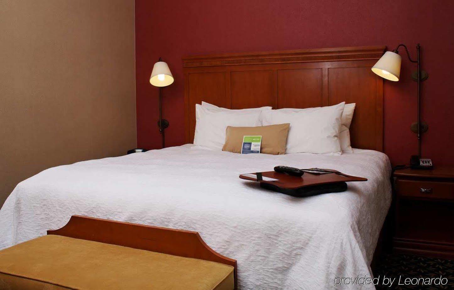 Hampton Inn & Suites Windsor-Sonoma Wine Country Екстер'єр фото
