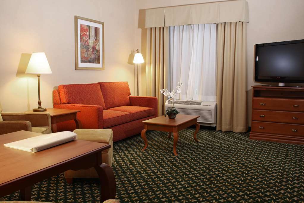 Hampton Inn & Suites Windsor-Sonoma Wine Country Номер фото